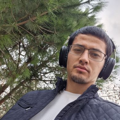 Oyatulloh Abduqodirov Profile Picture
