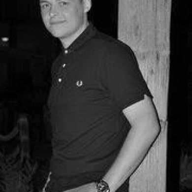 Daniel Rhodes Profile Picture