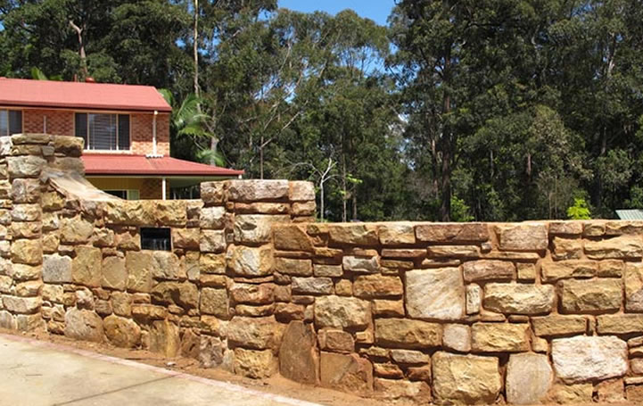 Stone Retaining Walls Melbourne | BKS Stonemasons